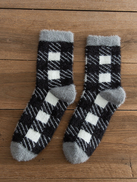 5 Pairs Women Winter Plaid Plush Socks