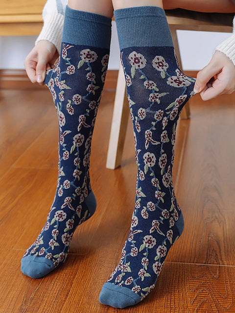 4 Pairs Women Winter Floral Jacquard Long Socks